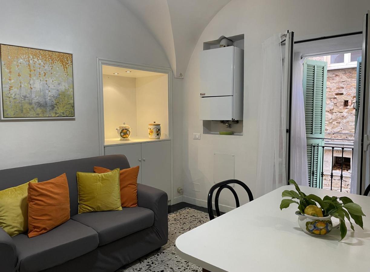 Old Town Lemon Charm Apartment Bordighera Luaran gambar